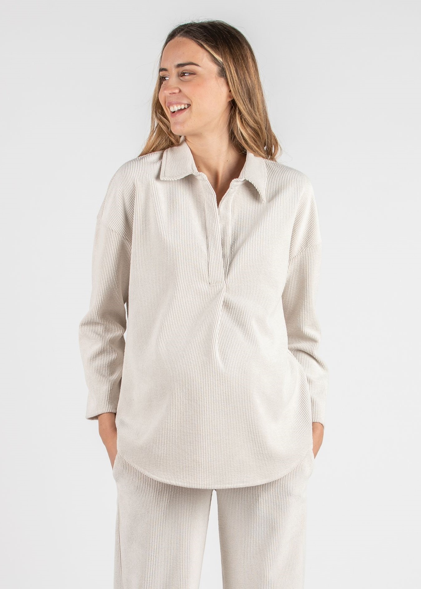 Attesa Maternity OLIVIA V - Maternity Oversized Shirt in Wide Corduroy