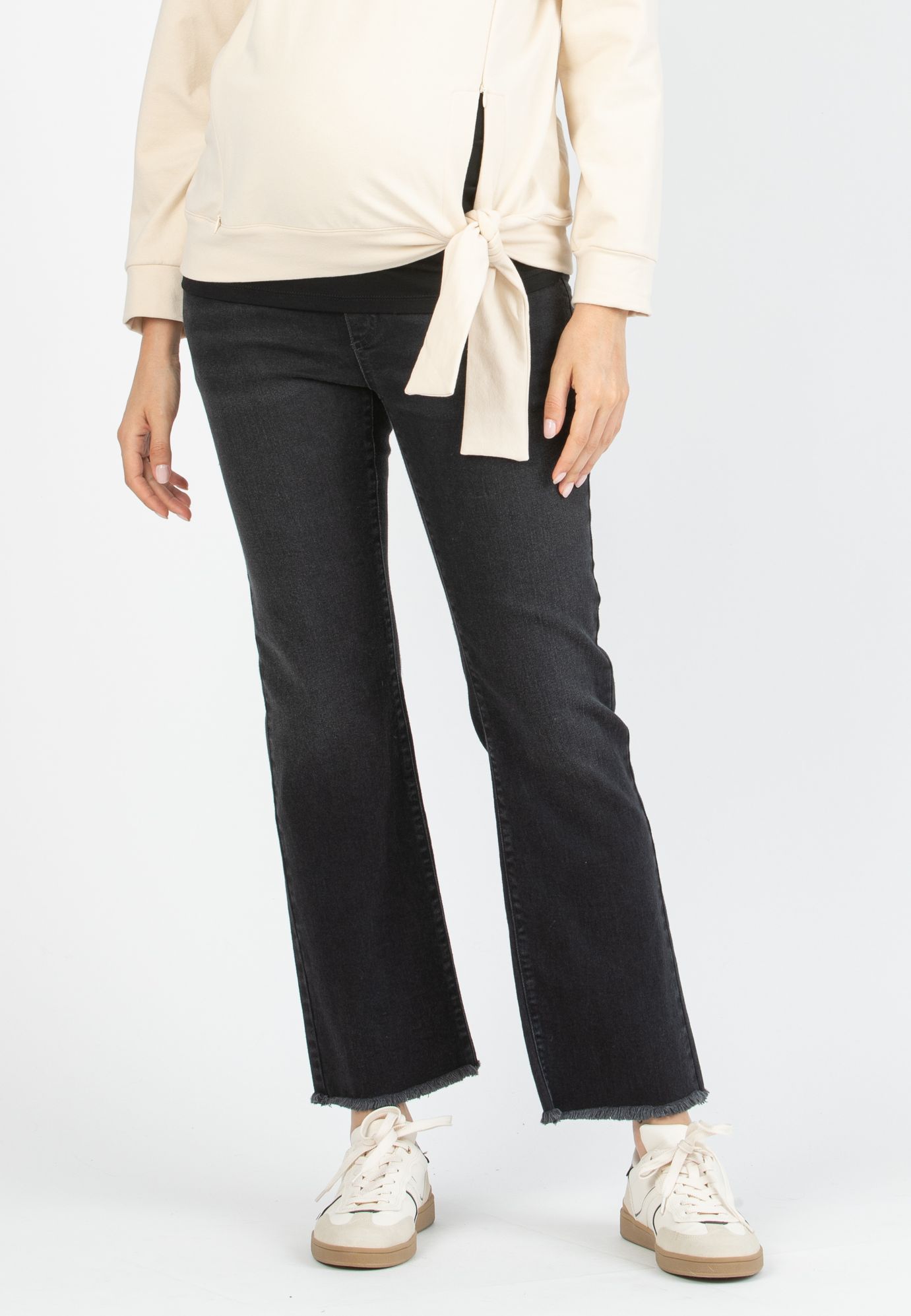 Attesa Maternity GIADA BLACK - Straight Maternity Jeans with Frayed Hem